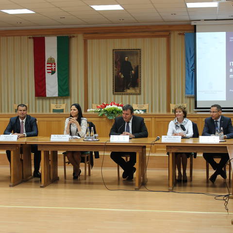 Zalai vállalkozók fórumán vett részt az innovációs és technológiai miniszter